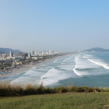 Casa Sete Enseada Ar Cond Suite E Estacionamento Gratis E Uma Otima Localizacao Na Enseada غوارويا المظهر الخارجي الصورة